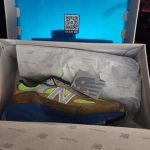 New Balance BAKLAVA 990v6